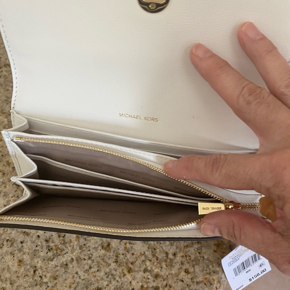 Michael Kors Handbag with wallet - Picture 16 of 16